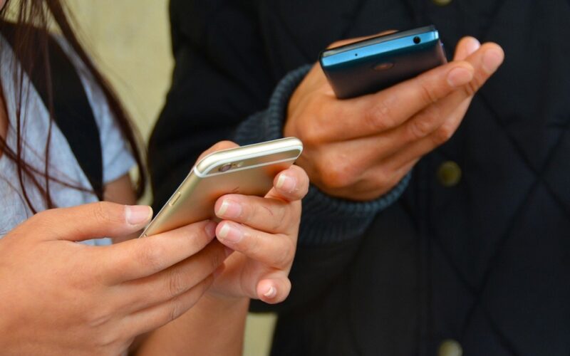 Avusturya’da sahte SMS dolandırıcılığına karşı yeni engel: RTR gönderen adlarını kayıt altına aldı