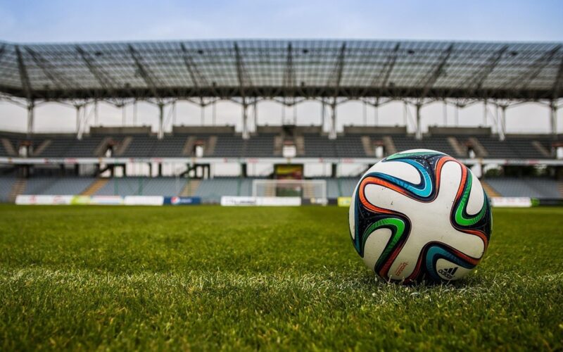 Galatasaray Fenerbahçe derbisi 2-1 bitti: maç sonu kavgada iki kırmızı kart