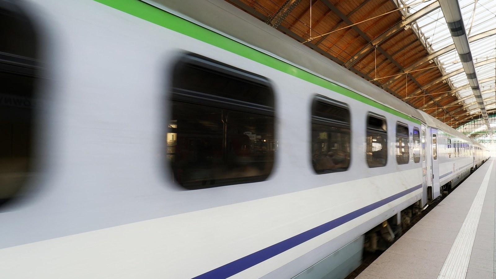 Stammstrecke'de yeni ray olmadan 200 ek tren mümkün (Temsilî görsel: Pixabay)