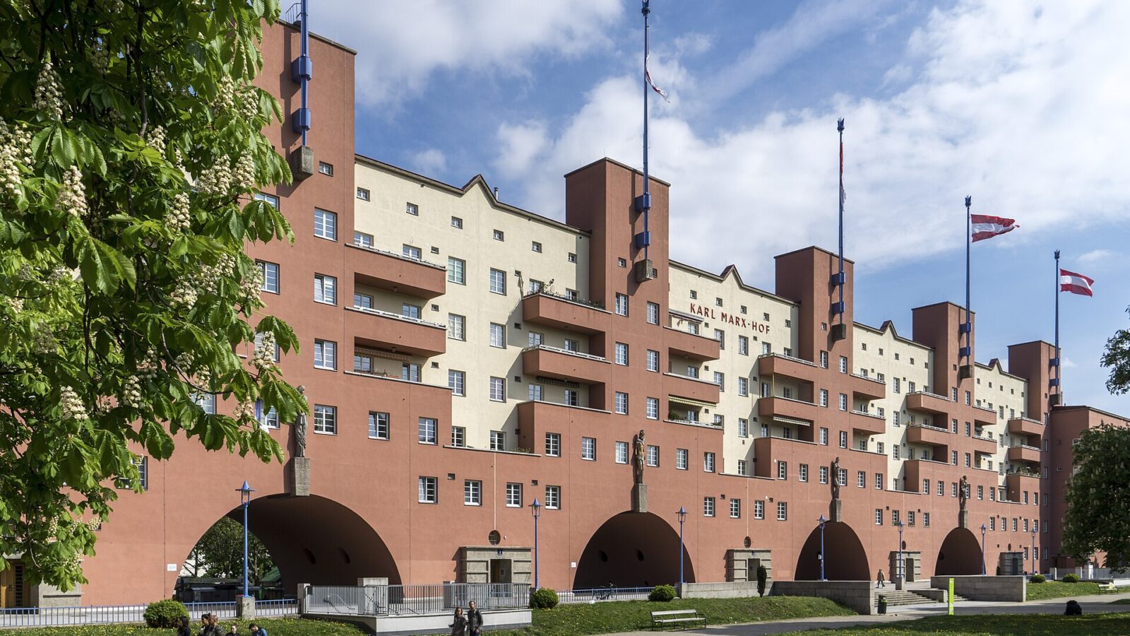 Viyana'da belediye konutu (Gemeindewohnung): Şartlar ve başvuru 2026